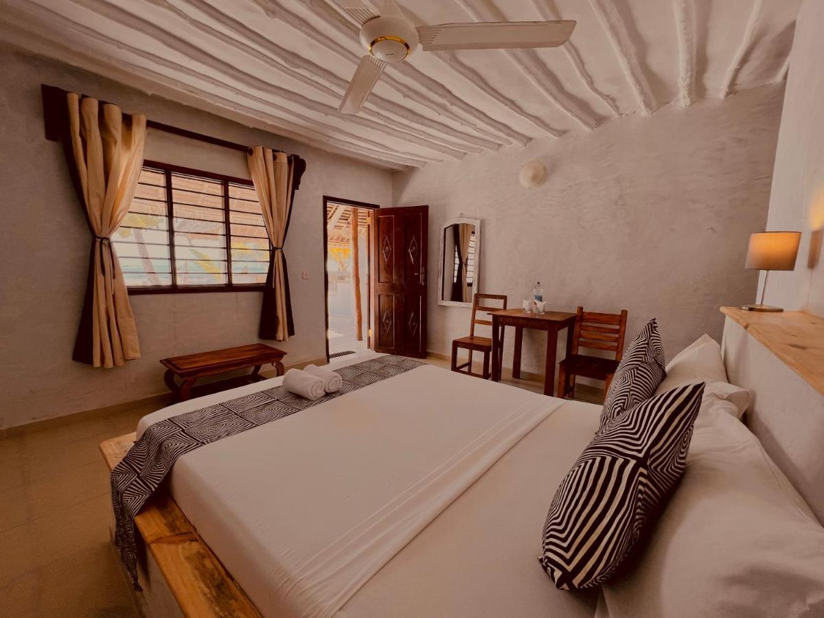 White Dream Bed & Breakfast Kiwengwa  Bagian luar foto